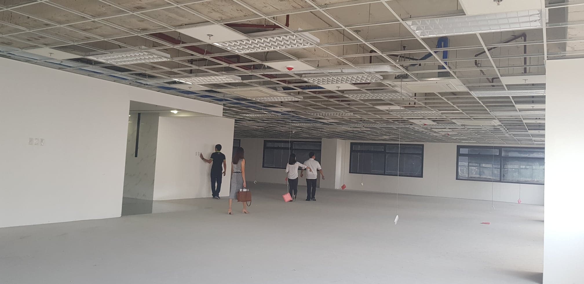 Office Space Rent Lease 2500 sqm Ayala Avenue Makati City