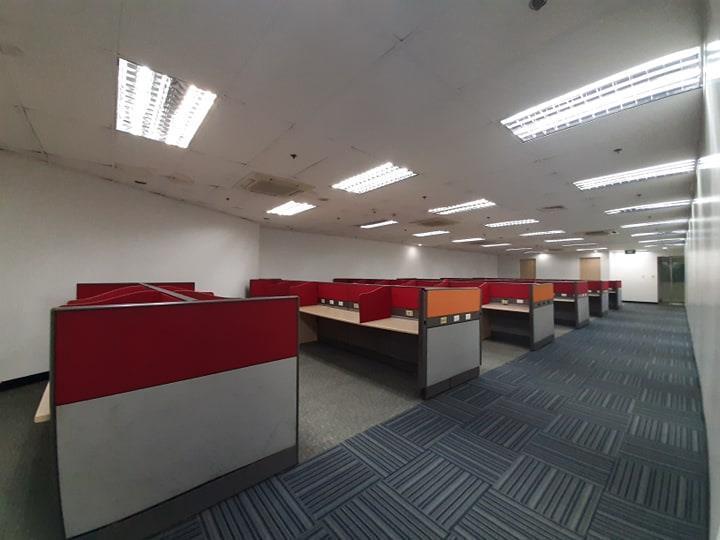 Fully Fitted Office Space Rent Lease 3685 sqm Mandaluyong City