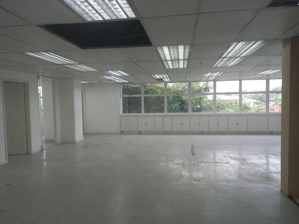 Commercial Space Rent Lease 350 sqm Bacoor City Cavite Philippines