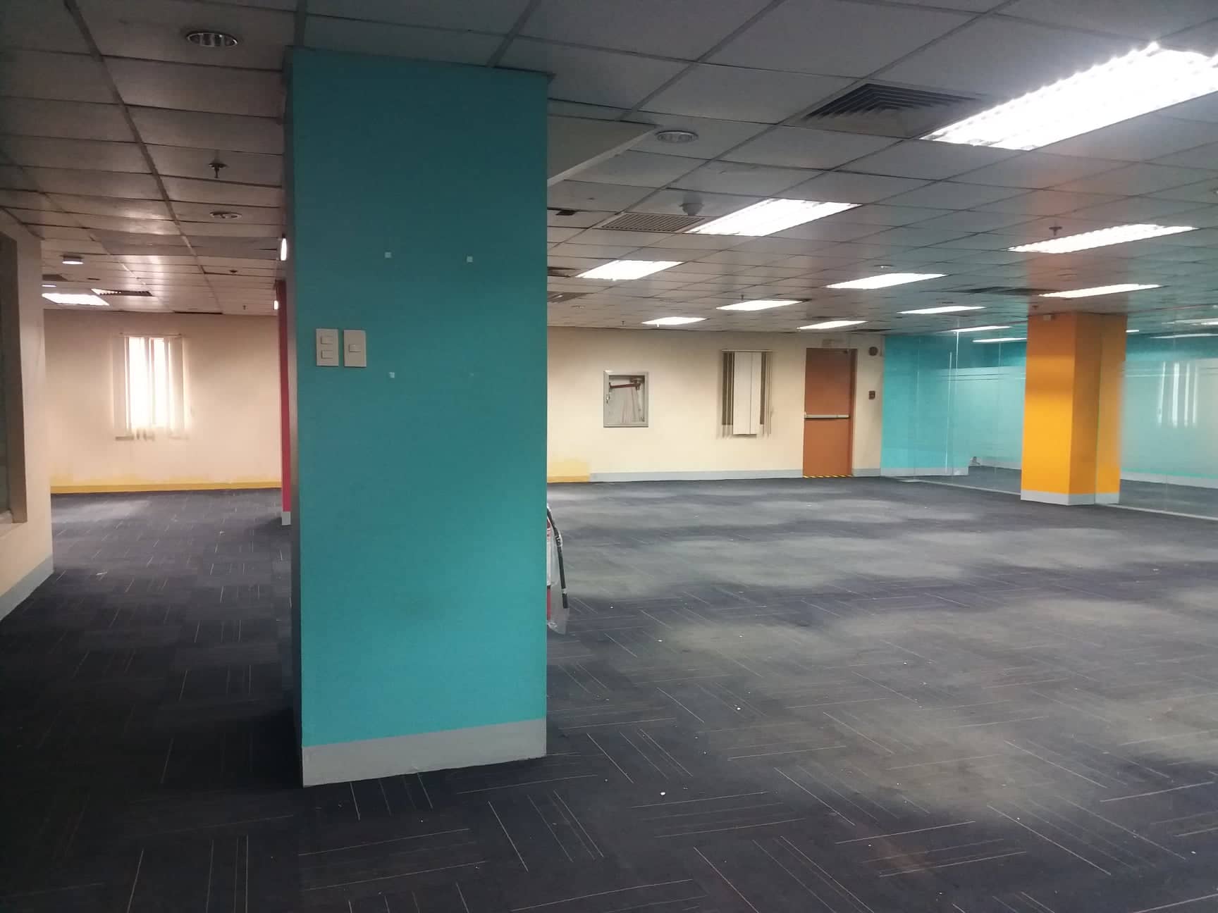 PEZA Office Space 2300 sqm Rent Lease Quezon City