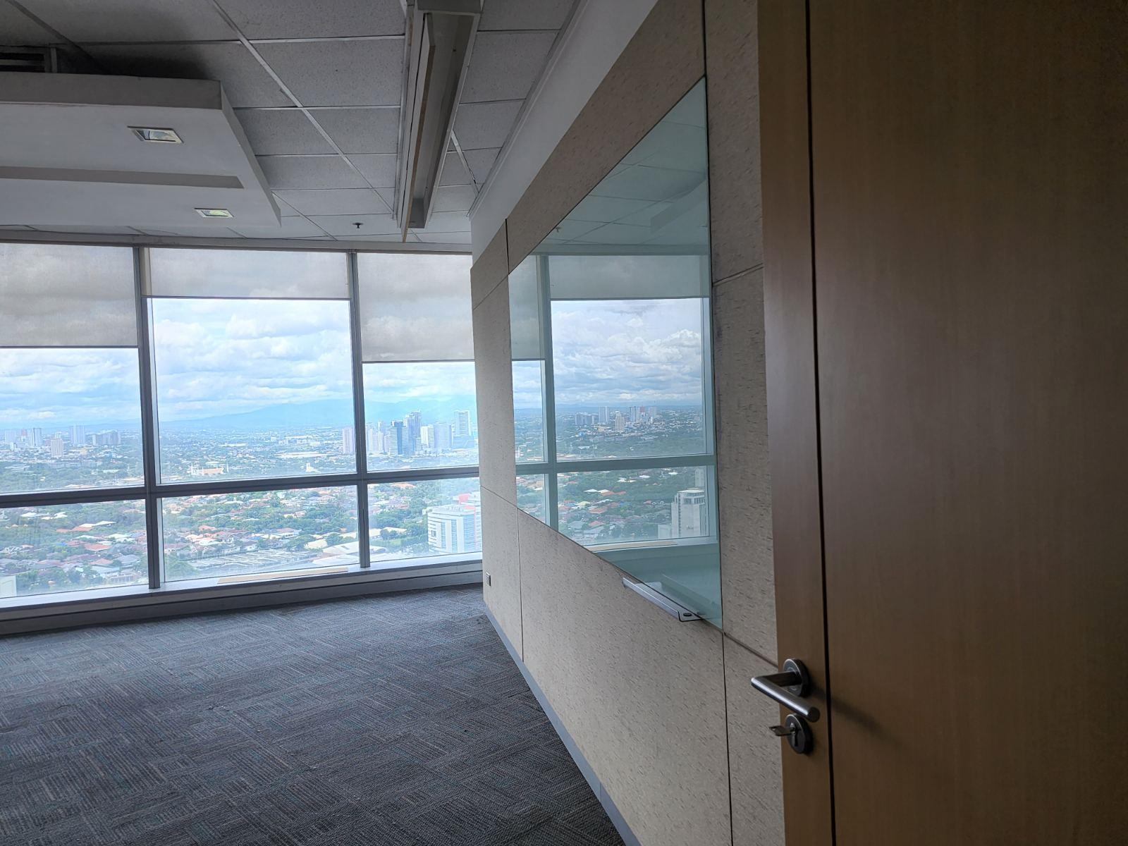 Office Space Lease Rent BPO Ready Pasig Ortigas 1030 sqm
