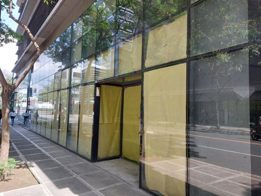 Ground Floor Commercial Retail Space Lease Rent BGC Taguig 244sqm