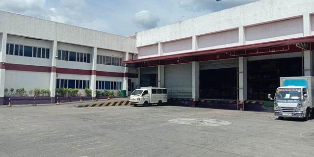 Warehouse Office Rent Lease High Ceiling 6000 sqm Parañaque City