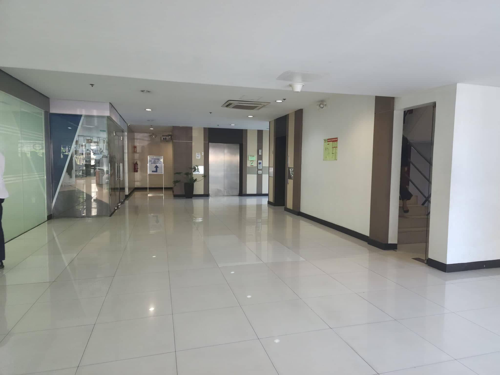 Fully Furnished PEZA Office Space Lease Rent Mandaluyong 1000 sqm