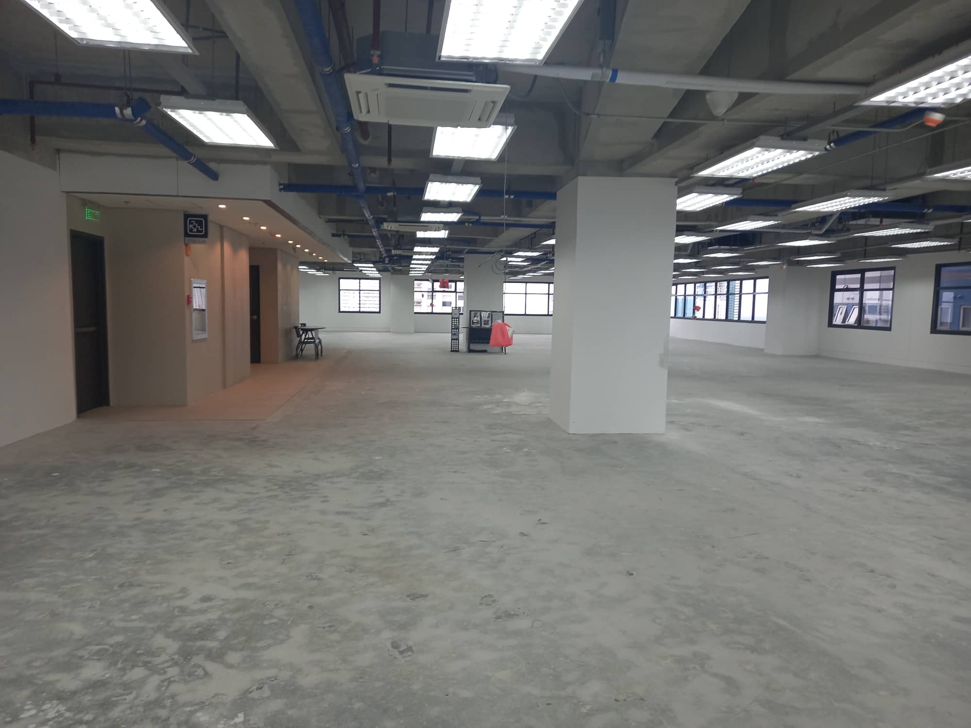 Office Space Lease Rent 517 sqm Ortigas Center Pasig City
