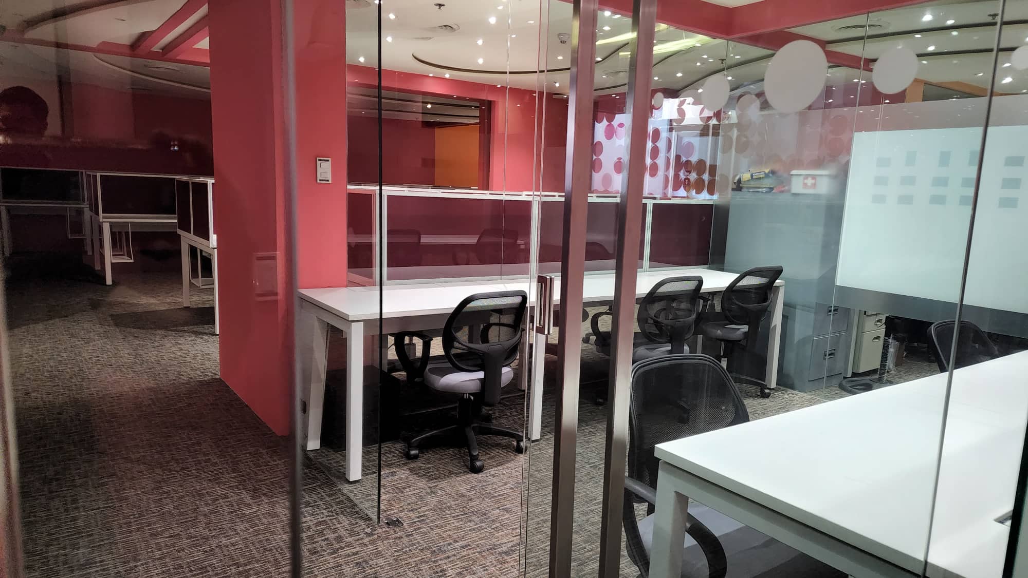 100 Seats Plug and Play Seat Lease Eastwood Quezon City