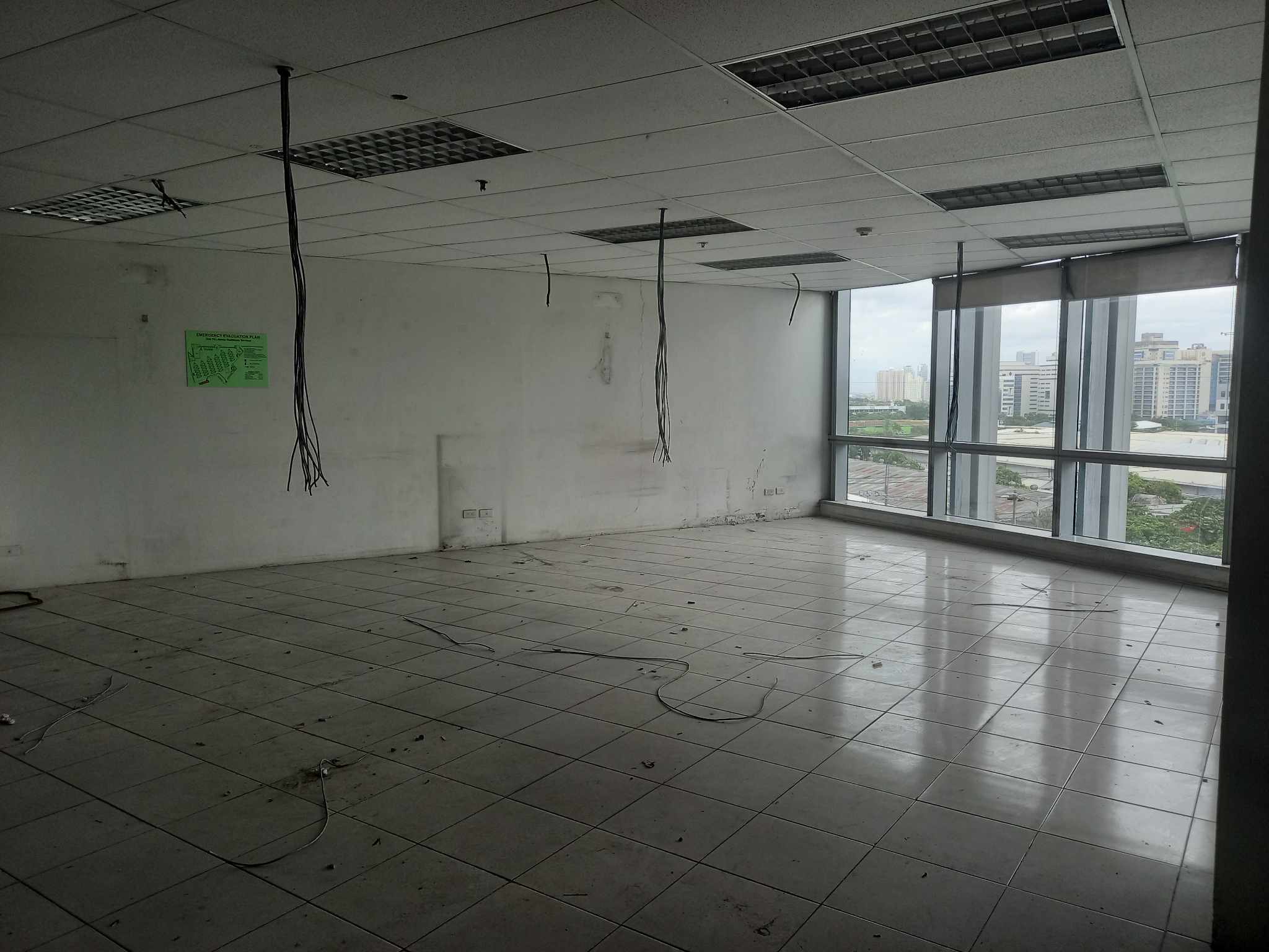 Office Space For Sale PEZA BPO Ortigas Center 214 sqm