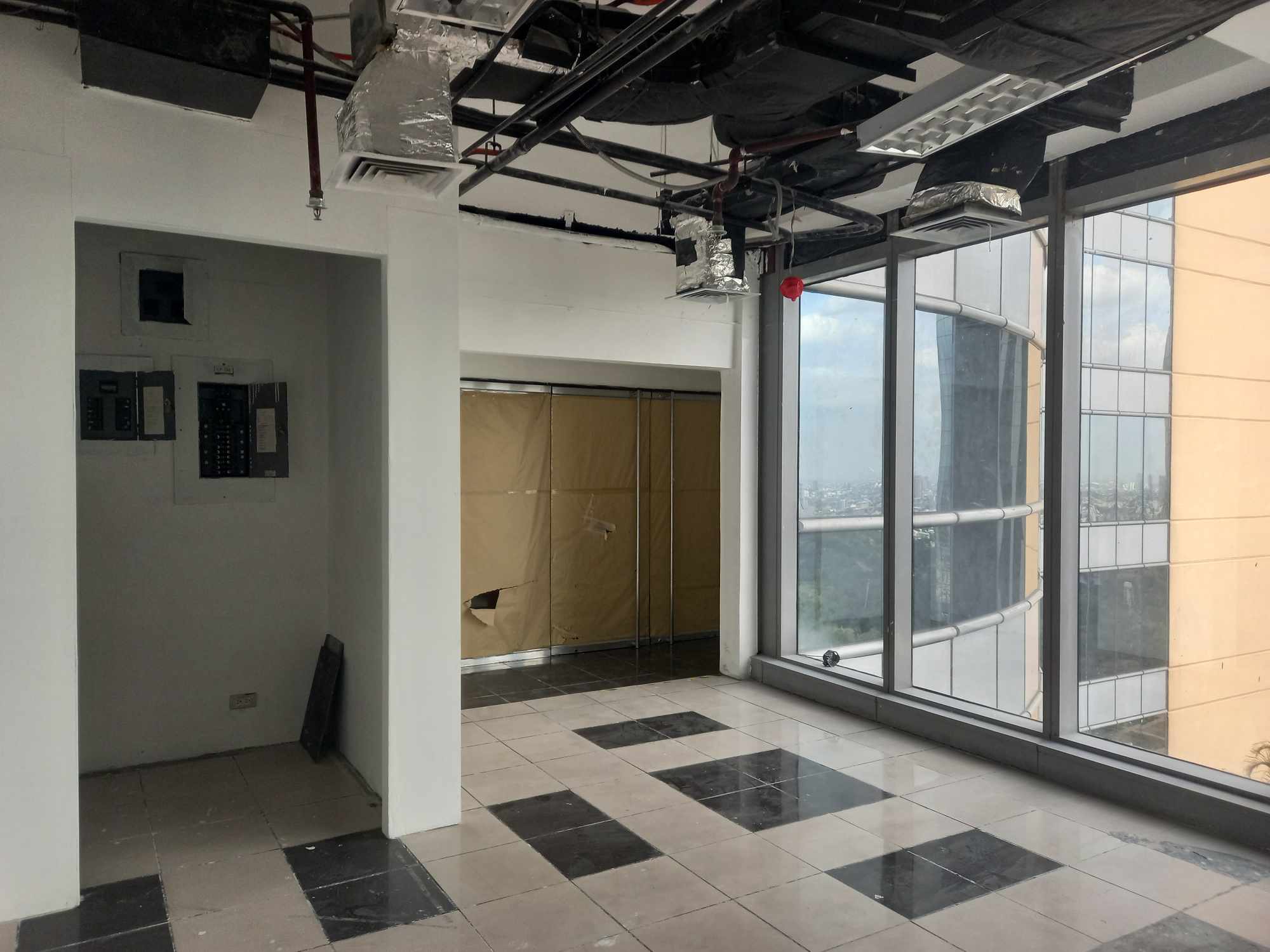 For Rent Lease Office Space Ortigas Center Pasig Manila 262sqm