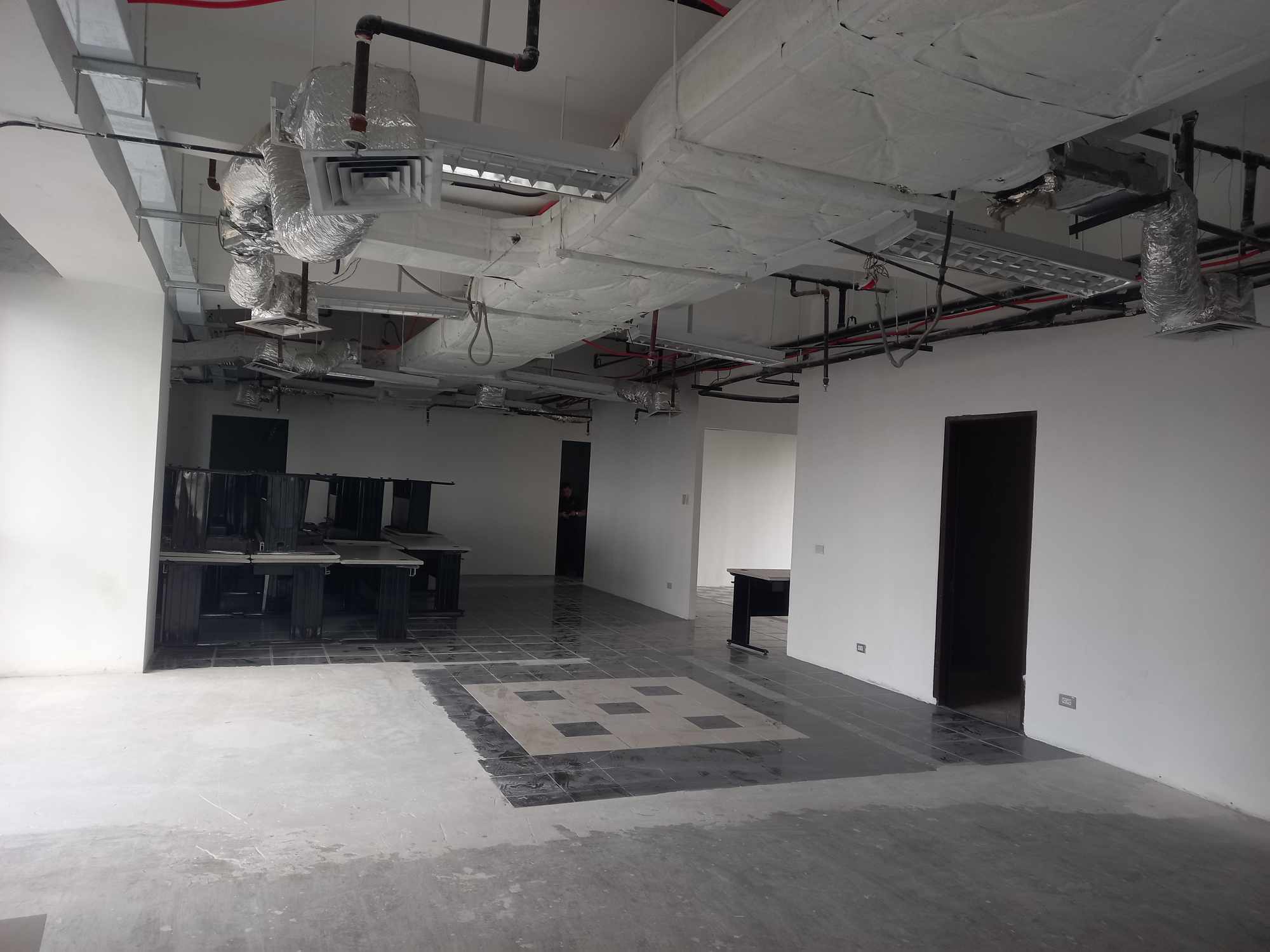 For Rent Lease Office Space Ortigas Center Pasig Manila 262sqm