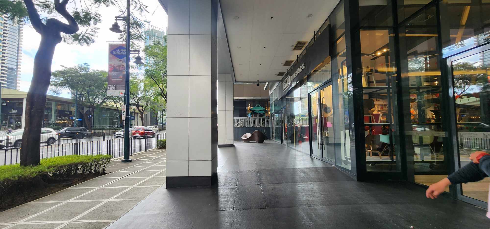 Lease Rent Prime Commercial Retail Space in BGC Taguig City